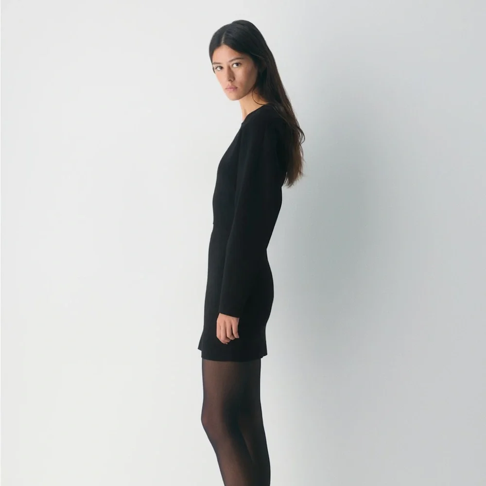 NWT Aritzia Babaton Delancey Dress in Black - Picture 3 of 10